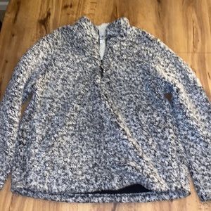 Sherpa half zip size large